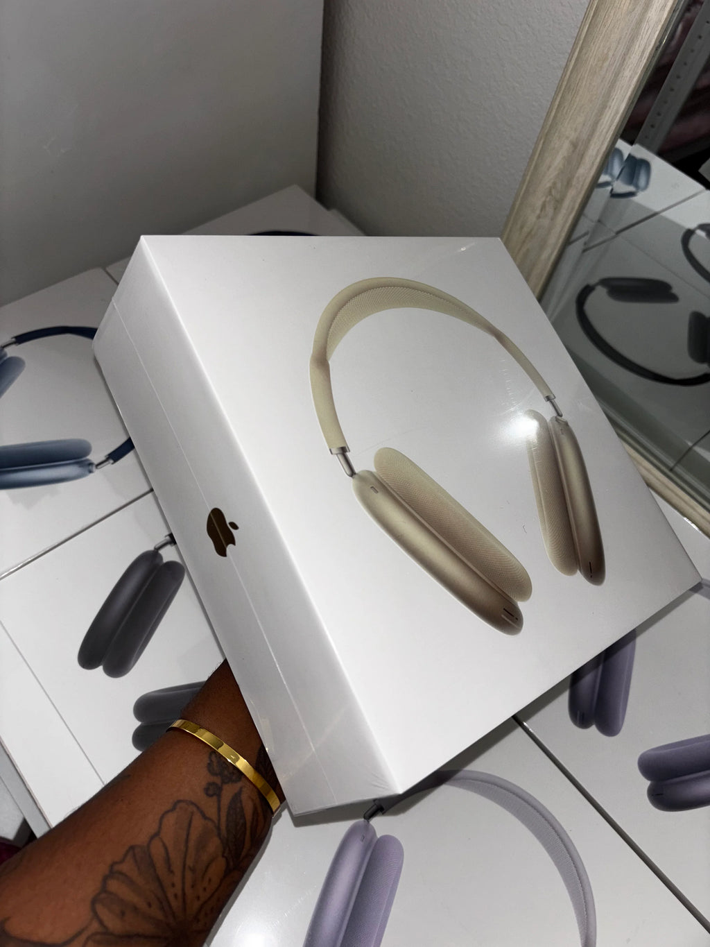 AirPod pro maxes