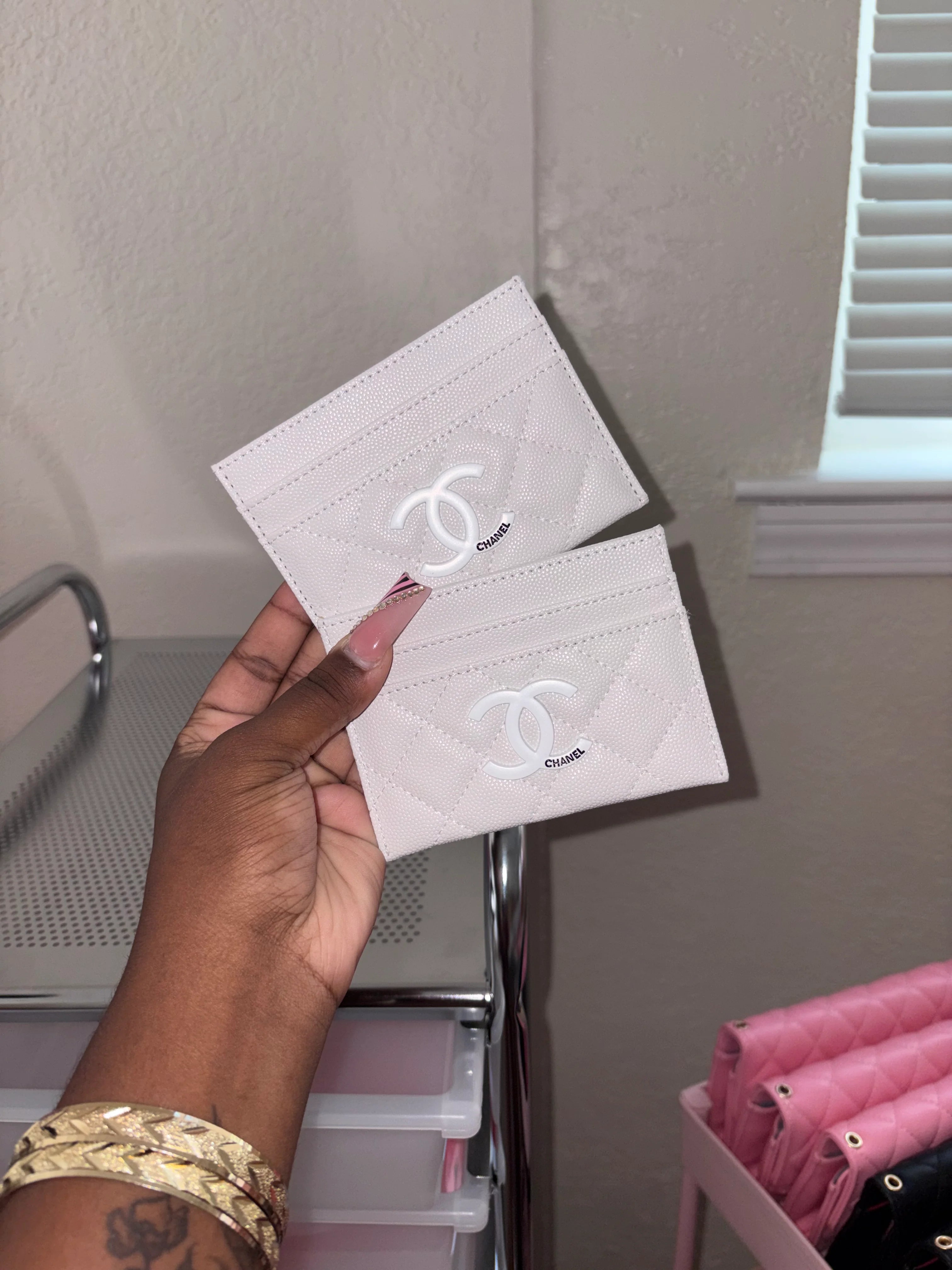 White cc cardholder