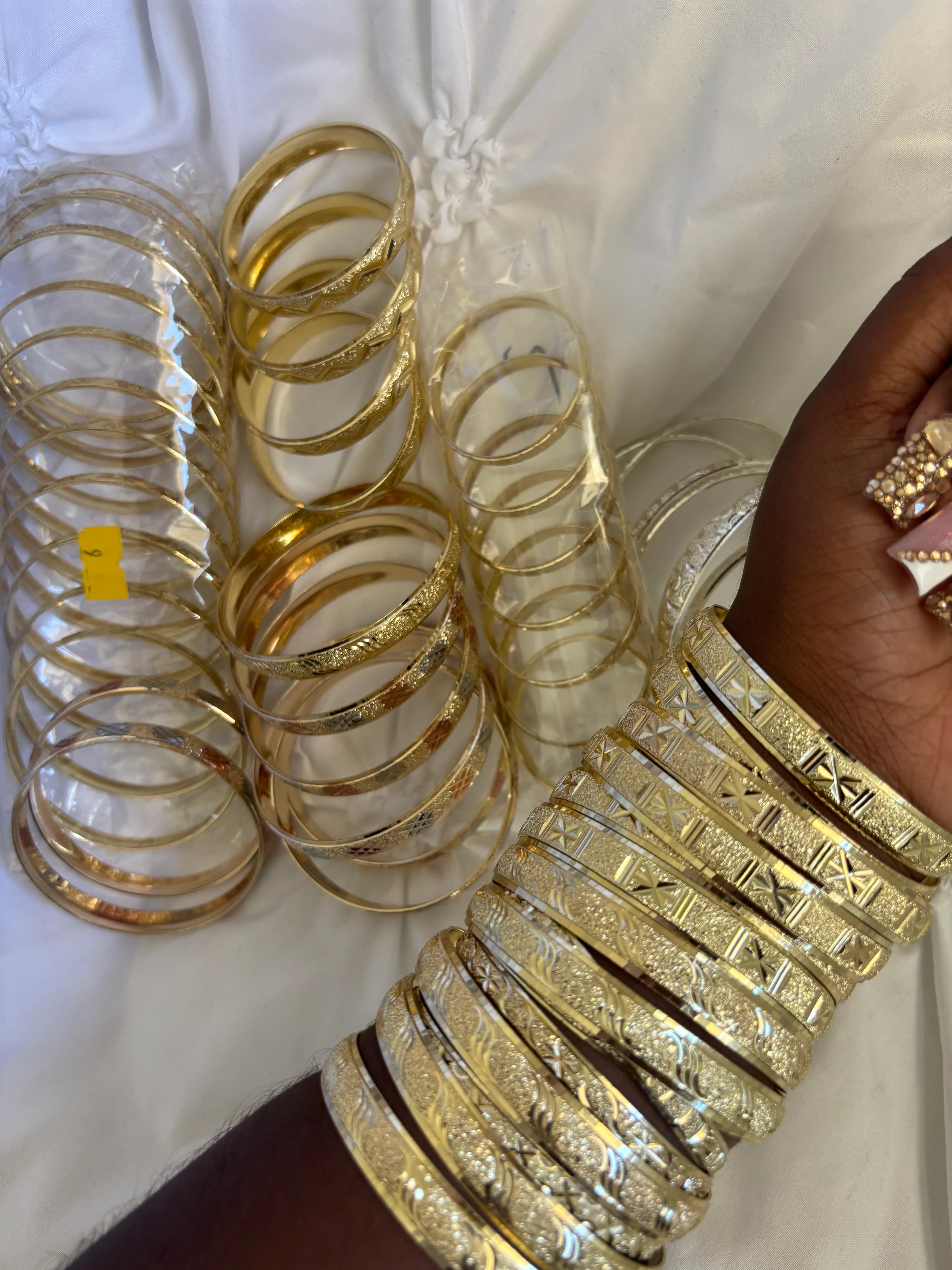 Thick bangles